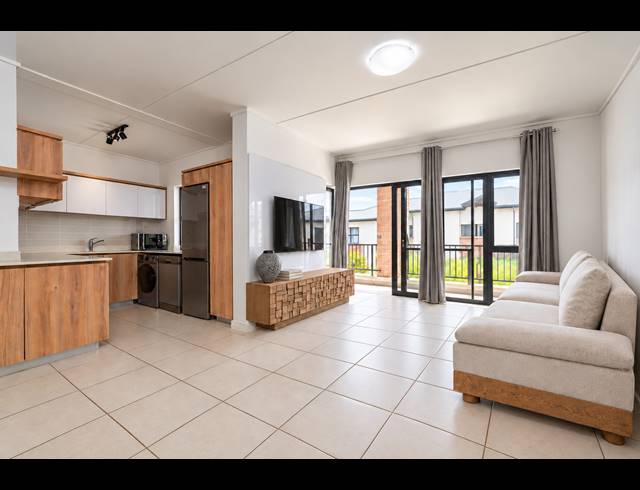 3 BEDROOM APARTMENT TO LET IN BALLITO CENTRAL